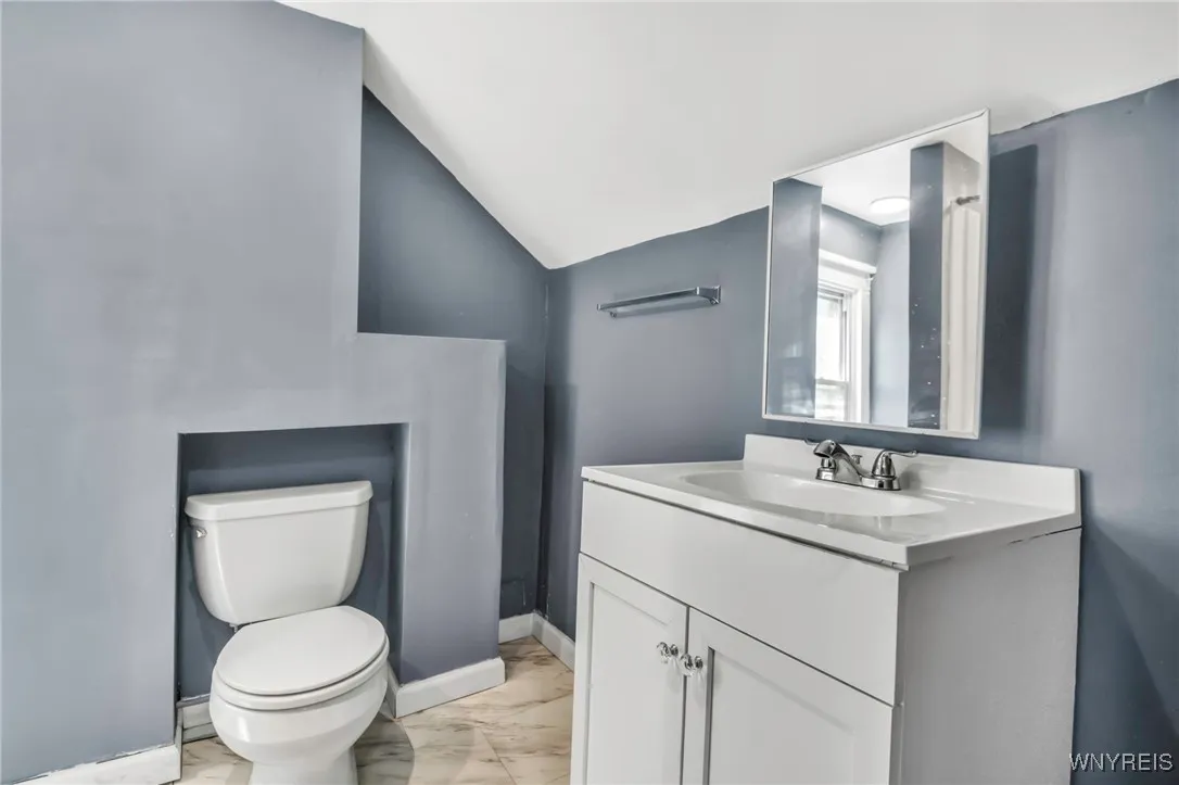 199 Amber Street, Buffalo, New York 14220, Buffalo, New York 14220, 3 Bedrooms Bedrooms, ,2 BathroomsBathrooms,Residential,Closed,199 Amber Street, Buffalo, New York 14220,B1601480