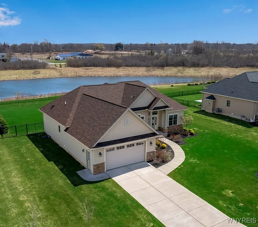 5111 Anfield Road, Clarence, New York 14221, Clarence, New York 14221, 2 Bedrooms Bedrooms, 8 Rooms Rooms,2 BathroomsBathrooms,Residential,Closed,5111 Anfield Road, Clarence, New York 14221,0,B1601779