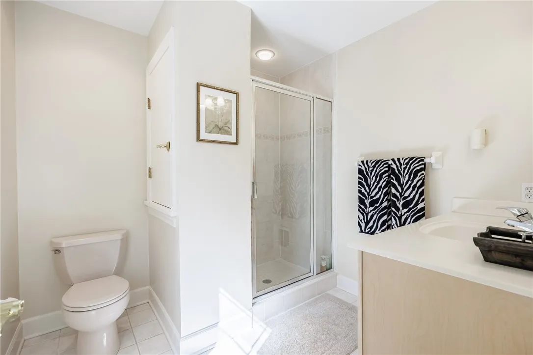 On-suite for Bedroom #5