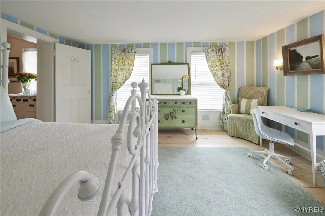 126 East Genesee Street, Manlius, New York 13066, Manlius, New York 13066, 7 Bedrooms Bedrooms, 12 Rooms Rooms,4 BathroomsBathrooms,Residential,For Sale,126 East Genesee Street, Manlius, New York 13066,0,B1601037