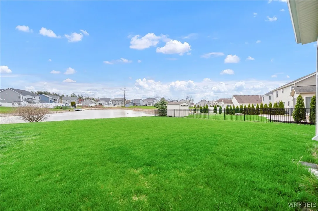 77 Waterway Lane, Amherst, New York 14228, Amherst, New York 14228, 4 Bedrooms Bedrooms, 8 Rooms Rooms,2 BathroomsBathrooms,Residential,Closed,77 Waterway Lane, Amherst, New York 14228,0,B1601811