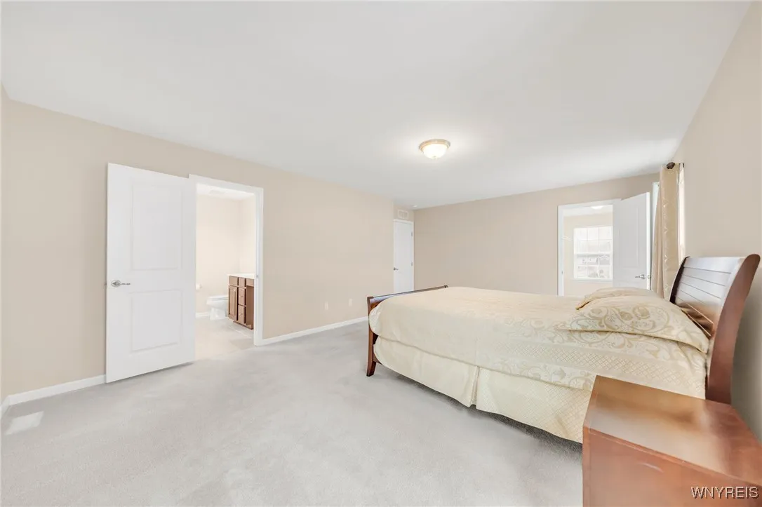 77 Waterway Lane, Amherst, New York 14228, Amherst, New York 14228, 4 Bedrooms Bedrooms, 8 Rooms Rooms,2 BathroomsBathrooms,Residential,Closed,77 Waterway Lane, Amherst, New York 14228,0,B1601811