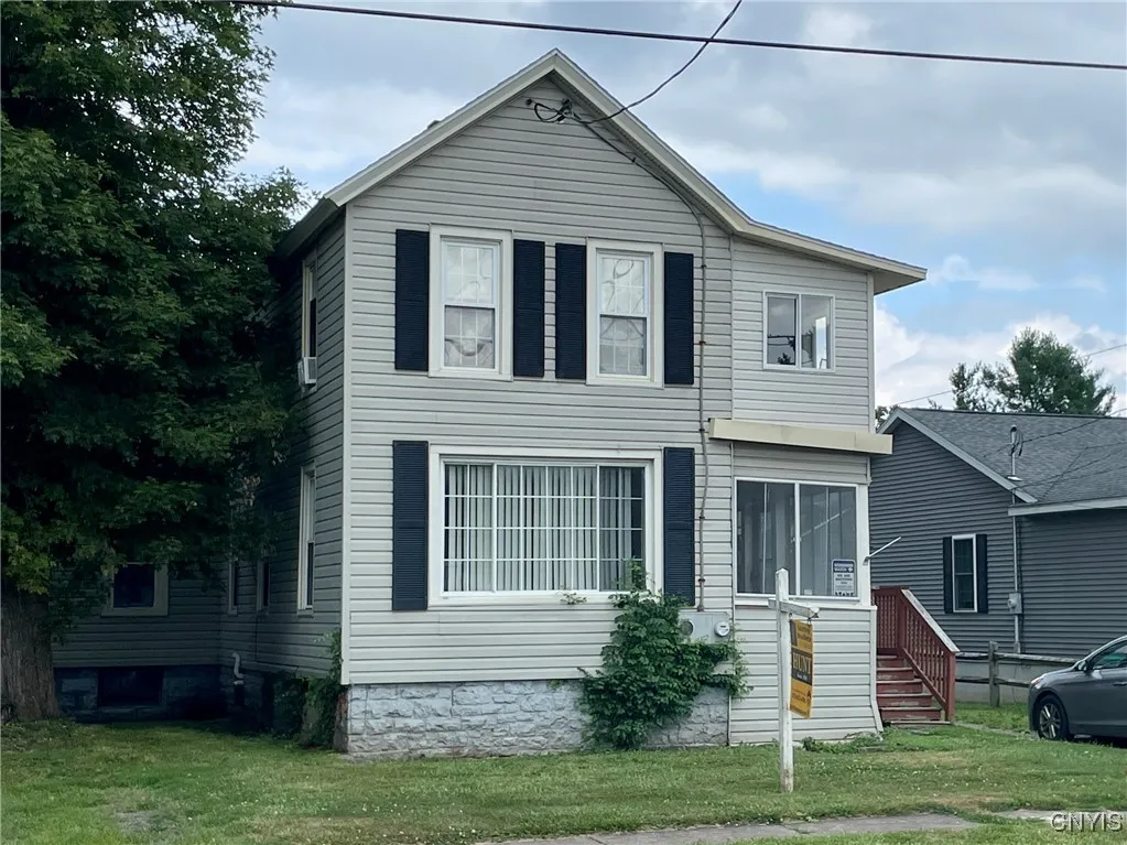 522 Stone Street, Oneida-inside, New York 13421, Oneida, New York 13421, 4 Bedrooms Bedrooms, 8 Rooms Rooms,1 BathroomBathrooms,Residential,For Sale,522 Stone Street, Oneida-inside, New York 13421,S1600291