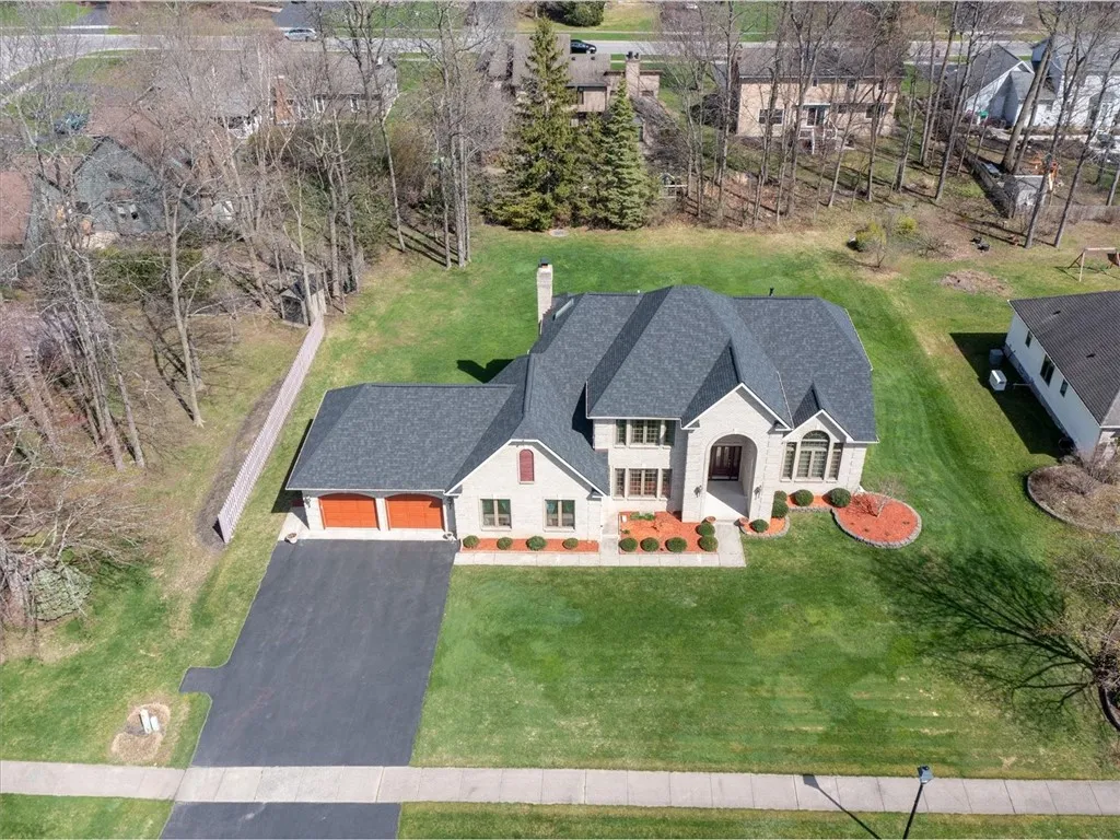 152 Country Wood Lndg, Greece, New York 14626, Greece, New York 14626, 4 Bedrooms Bedrooms, 9 Rooms Rooms,2 BathroomsBathrooms,Residential,Closed,152 Country Wood Lndg, Greece, New York 14626,0,R1601769