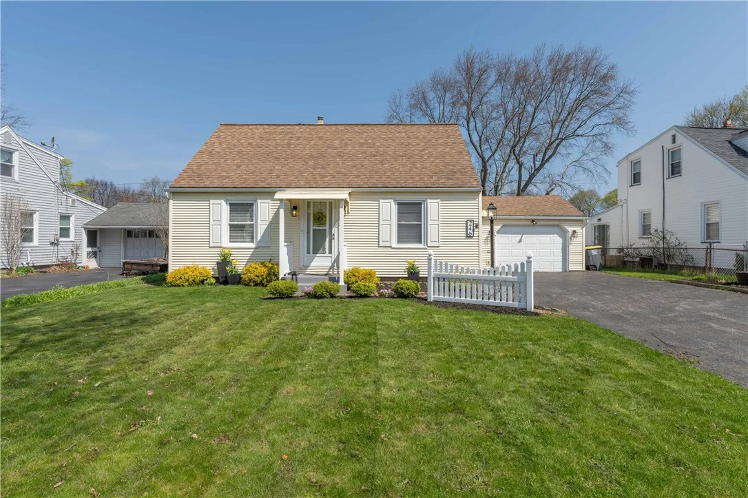 246 Desmond Road, Greece, New York 14616, Greece, New York 14616, 3 Bedrooms Bedrooms, 7 Rooms Rooms,2 BathroomsBathrooms,Residential,Closed,246 Desmond Road, Greece, New York 14616,0,R1601690