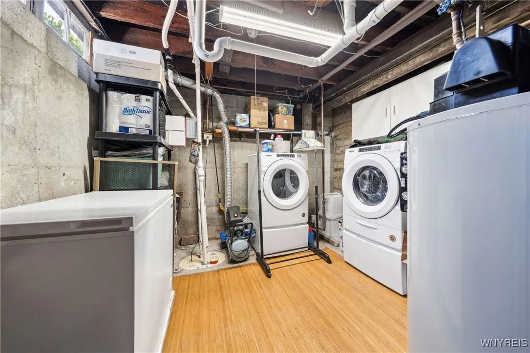 1583 W River Road, Grand Island, New York 14072, Grand Island, New York 14072, 2 Bedrooms Bedrooms, 4 Rooms Rooms,2 BathroomsBathrooms,Residential,Closed,1583 W River Road, Grand Island, New York 14072,0,B1601715