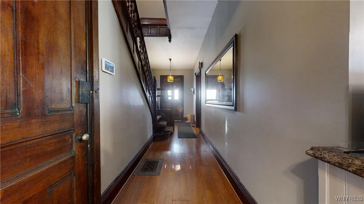 240 West Avenue, Buffalo, New York 14201, Buffalo, New York 14201, 5 Bedrooms Bedrooms, ,2 BathroomsBathrooms,Residential,For Sale,240 West Avenue, Buffalo, New York 14201,0,B1601416