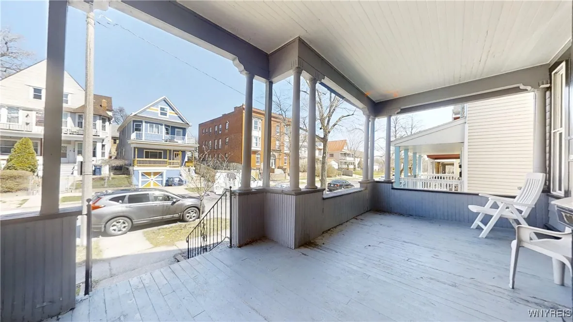 240 West Avenue, Buffalo, New York 14201, Buffalo, New York 14201, 5 Bedrooms Bedrooms, ,2 BathroomsBathrooms,Residential,For Sale,240 West Avenue, Buffalo, New York 14201,0,B1601416