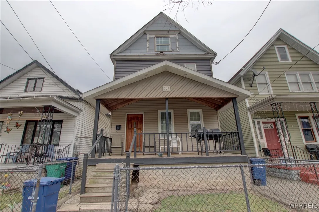 561 West Avenue, Buffalo, New York 14213, Buffalo, New York 14213, 4 Bedrooms Bedrooms, ,3 BathroomsBathrooms,Residential,For Sale,561 West Avenue, Buffalo, New York 14213,0,B1601103