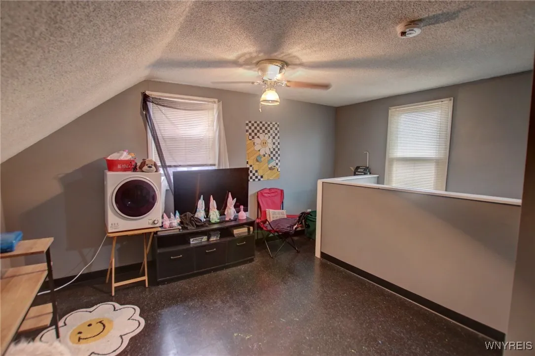 561 West Avenue, Buffalo, New York 14213, Buffalo, New York 14213, 4 Bedrooms Bedrooms, ,3 BathroomsBathrooms,Residential,For Sale,561 West Avenue, Buffalo, New York 14213,0,B1601103