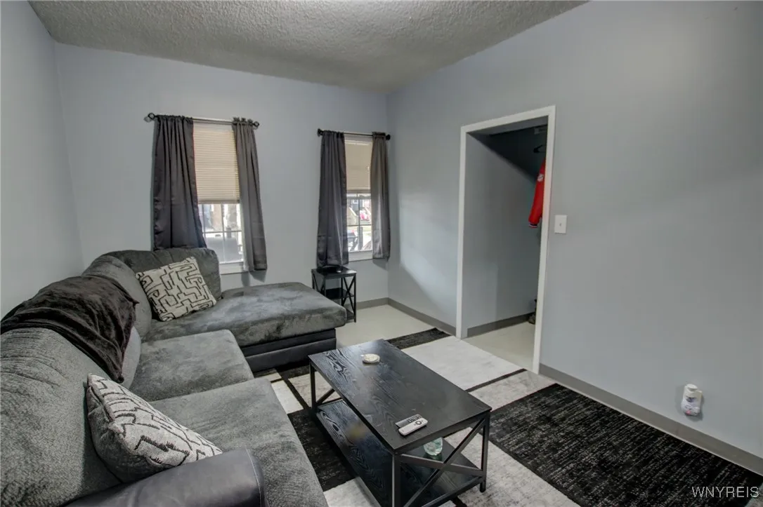 561 West Avenue, Buffalo, New York 14213, Buffalo, New York 14213, 4 Bedrooms Bedrooms, ,3 BathroomsBathrooms,Residential,For Sale,561 West Avenue, Buffalo, New York 14213,0,B1601103
