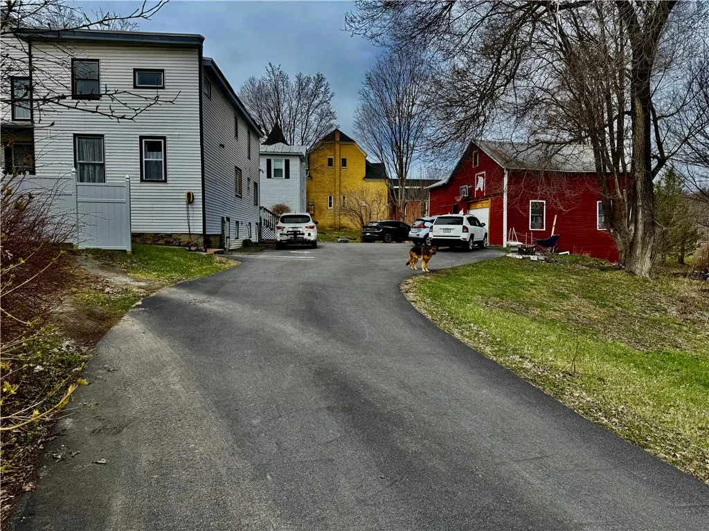 rear entrance to backyard