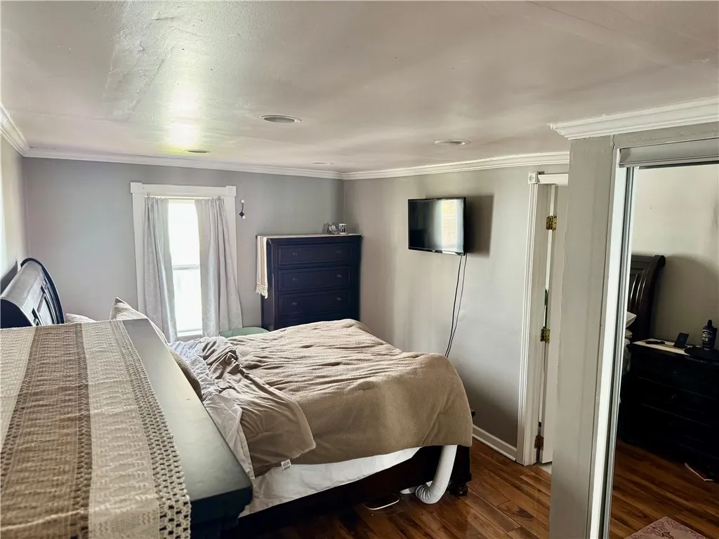 primary bedroom