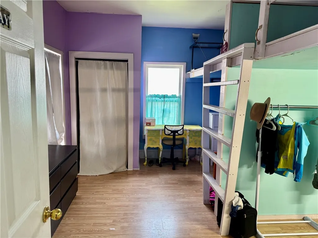 1st bedroom