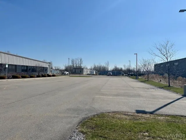 18 Lancaster Parkway, Lancaster, New York 14086, Lancaster, New York 14086, ,Commercial Sale,Closed,18 Lancaster Parkway, Lancaster, New York 14086,0,B1601712