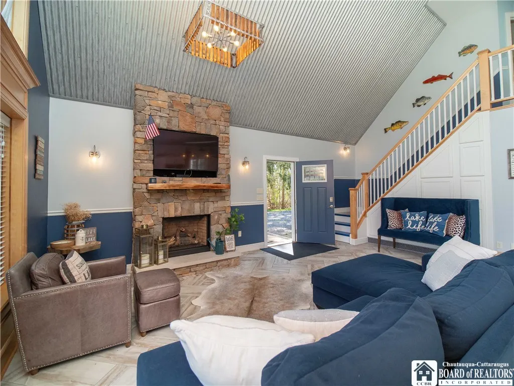 5880 Cardinal Road, Chautauqua, New York 14757, Chautauqua, New York 14757, 3 Bedrooms Bedrooms, 9 Rooms Rooms,1 BathroomBathrooms,Residential,Closed,5880 Cardinal Road, Chautauqua, New York 14757,0,R1601357