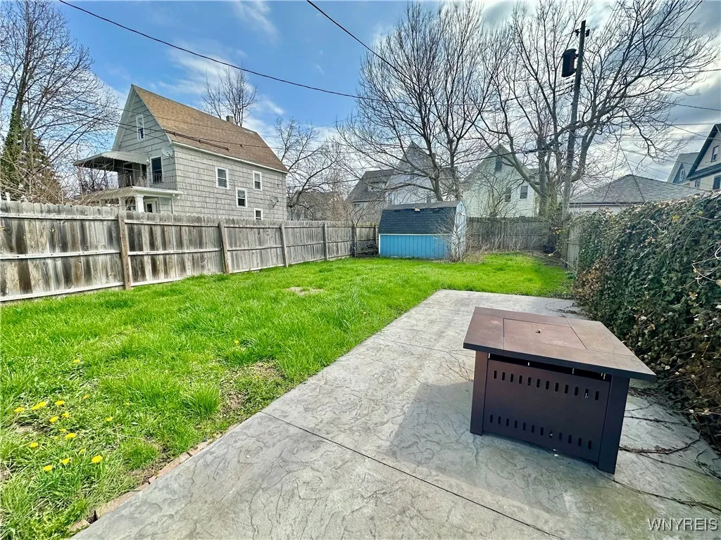 193 Parkdale Avenue, Buffalo, New York 14213, Buffalo, New York 14213, 3 Bedrooms Bedrooms, 8 Rooms Rooms,1 BathroomBathrooms,Residential,Closed,193 Parkdale Avenue, Buffalo, New York 14213,0,B1601978