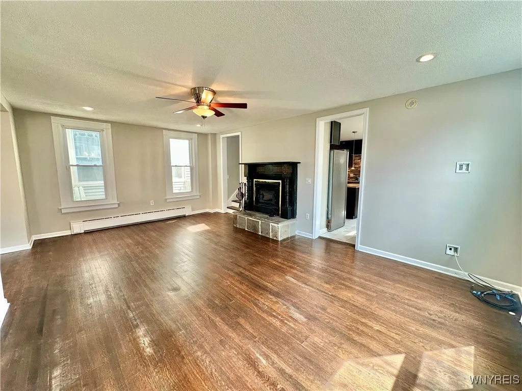 193 Parkdale Avenue, Buffalo, New York 14213, Buffalo, New York 14213, 3 Bedrooms Bedrooms, 8 Rooms Rooms,1 BathroomBathrooms,Residential,Closed,193 Parkdale Avenue, Buffalo, New York 14213,0,B1601978