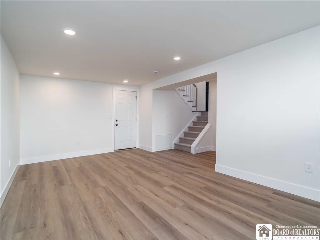 224 Valleyview Avenue, Jamestown, New York 14701, Jamestown, New York 14701, 3 Bedrooms Bedrooms, 8 Rooms Rooms,1 BathroomBathrooms,Residential,Closed,224 Valleyview Avenue, Jamestown, New York 14701,0,R1602066