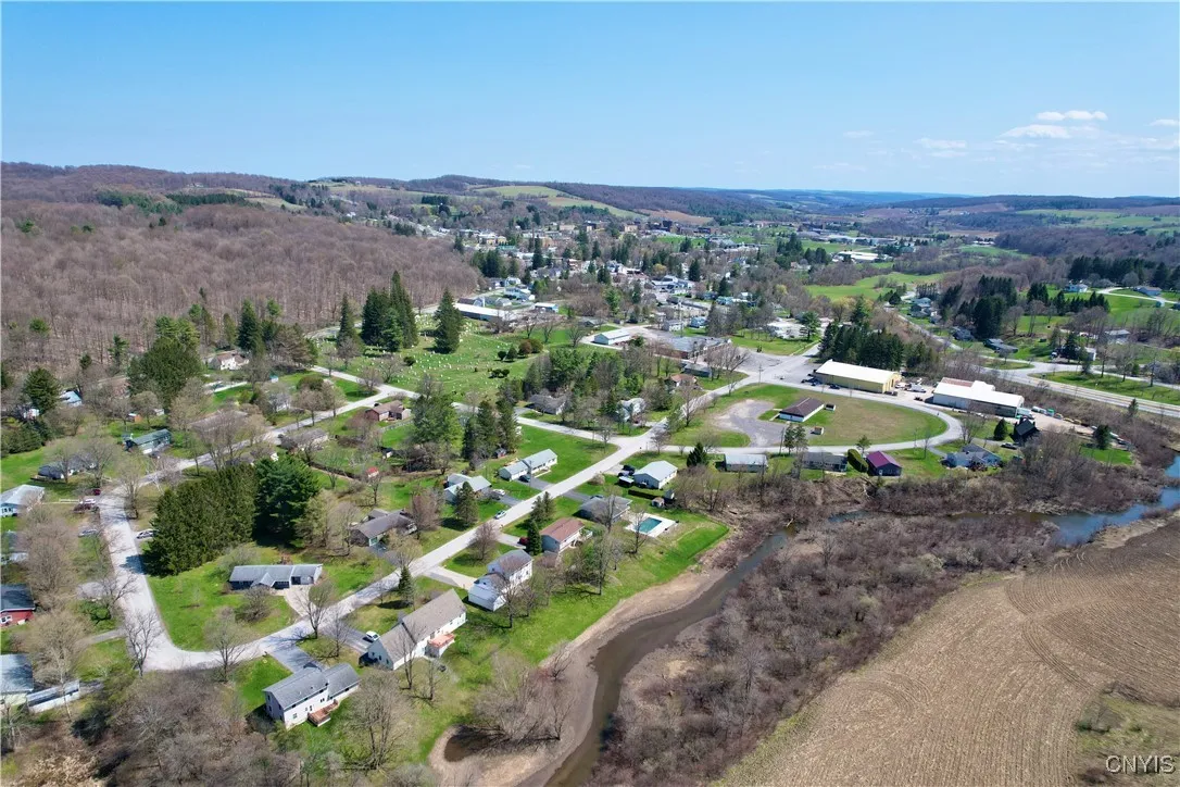 27 Cambridge Avenue, Eaton, New York 13408, Eaton, New York 13408, 4 Bedrooms Bedrooms, 7 Rooms Rooms,1 BathroomBathrooms,Residential,For Sale,27 Cambridge Avenue, Eaton, New York 13408,S1601607