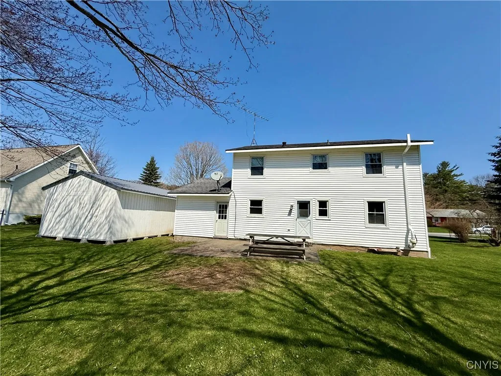 27 Cambridge Avenue, Eaton, New York 13408, Eaton, New York 13408, 4 Bedrooms Bedrooms, 7 Rooms Rooms,1 BathroomBathrooms,Residential,For Sale,27 Cambridge Avenue, Eaton, New York 13408,S1601607