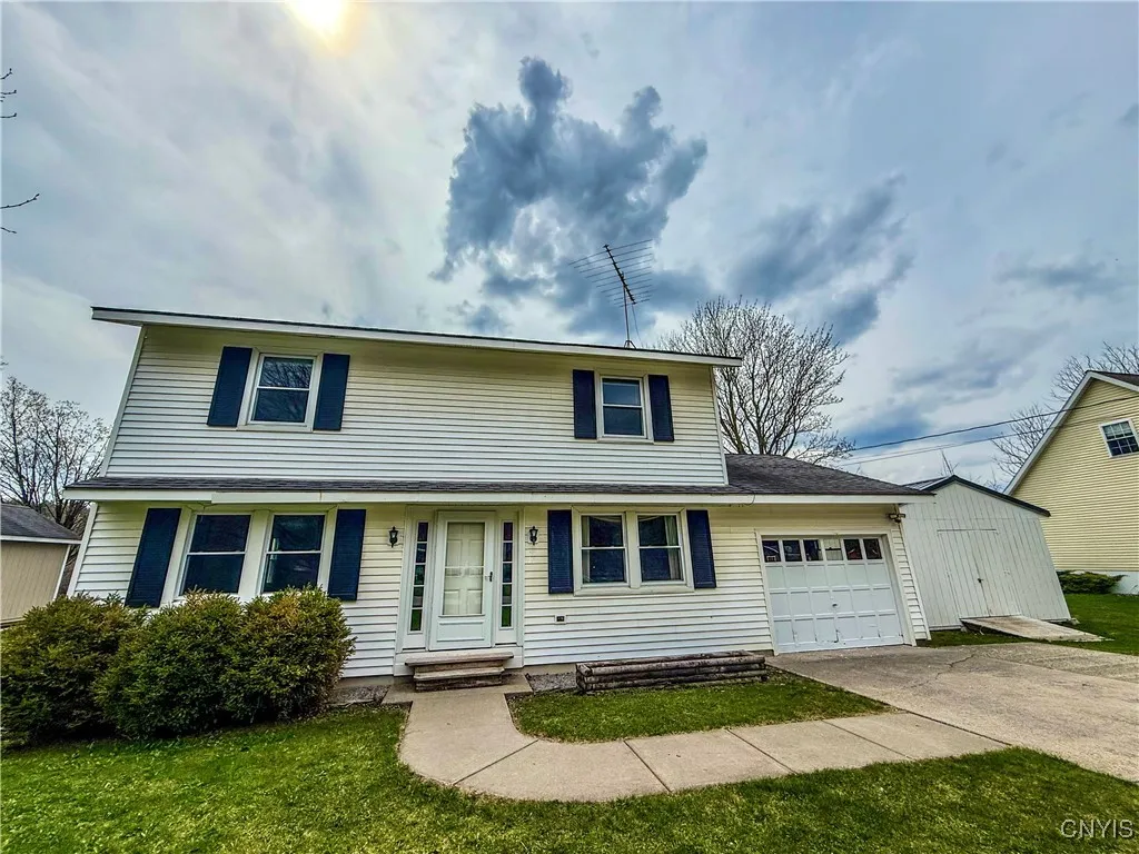 27 Cambridge Avenue, Eaton, New York 13408, Eaton, New York 13408, 4 Bedrooms Bedrooms, 7 Rooms Rooms,1 BathroomBathrooms,Residential,For Sale,27 Cambridge Avenue, Eaton, New York 13408,S1601607