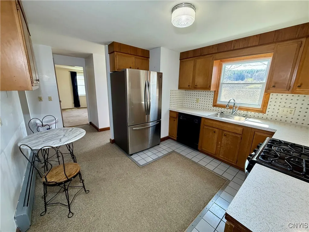 27 Cambridge Avenue, Eaton, New York 13408, Eaton, New York 13408, 4 Bedrooms Bedrooms, 7 Rooms Rooms,1 BathroomBathrooms,Residential,For Sale,27 Cambridge Avenue, Eaton, New York 13408,S1601607