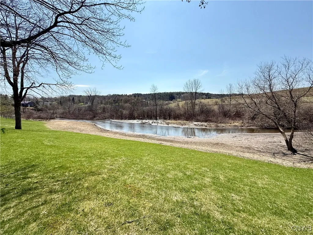 27 Cambridge Avenue, Eaton, New York 13408, Eaton, New York 13408, 4 Bedrooms Bedrooms, 7 Rooms Rooms,1 BathroomBathrooms,Residential,For Sale,27 Cambridge Avenue, Eaton, New York 13408,S1601607