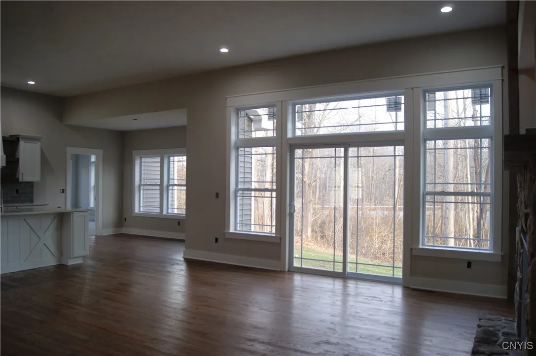 1m Longview Terrace, Lysander, New York 13027, Lysander, New York 13027, 3 Bedrooms Bedrooms, 6 Rooms Rooms,2 BathroomsBathrooms,Residential,For Sale,1m Longview Terrace, Lysander, New York 13027,S1601966