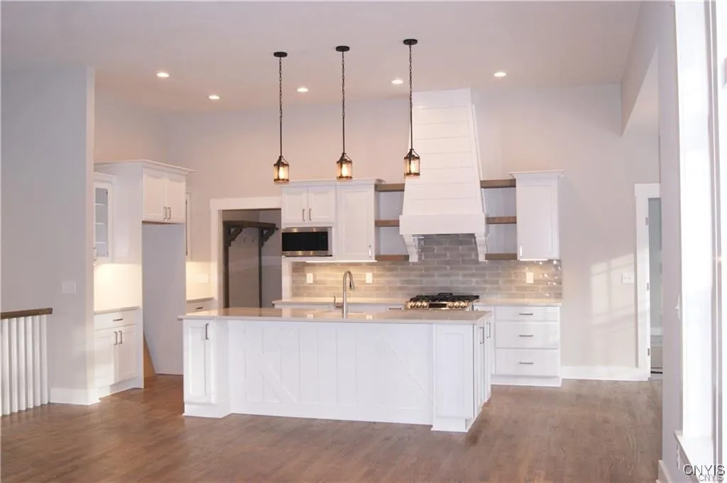 1m Longview Terrace, Lysander, New York 13027, Lysander, New York 13027, 3 Bedrooms Bedrooms, 6 Rooms Rooms,2 BathroomsBathrooms,Residential,For Sale,1m Longview Terrace, Lysander, New York 13027,S1601966