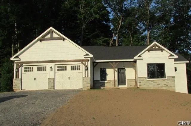 1m Longview Terrace, Lysander, New York 13027, Lysander, New York 13027, 3 Bedrooms Bedrooms, 6 Rooms Rooms,2 BathroomsBathrooms,Residential,For Sale,1m Longview Terrace, Lysander, New York 13027,S1601966