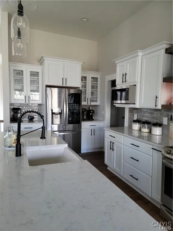 1m Longview Terrace, Lysander, New York 13027, Lysander, New York 13027, 3 Bedrooms Bedrooms, 6 Rooms Rooms,2 BathroomsBathrooms,Residential,For Sale,1m Longview Terrace, Lysander, New York 13027,S1601966