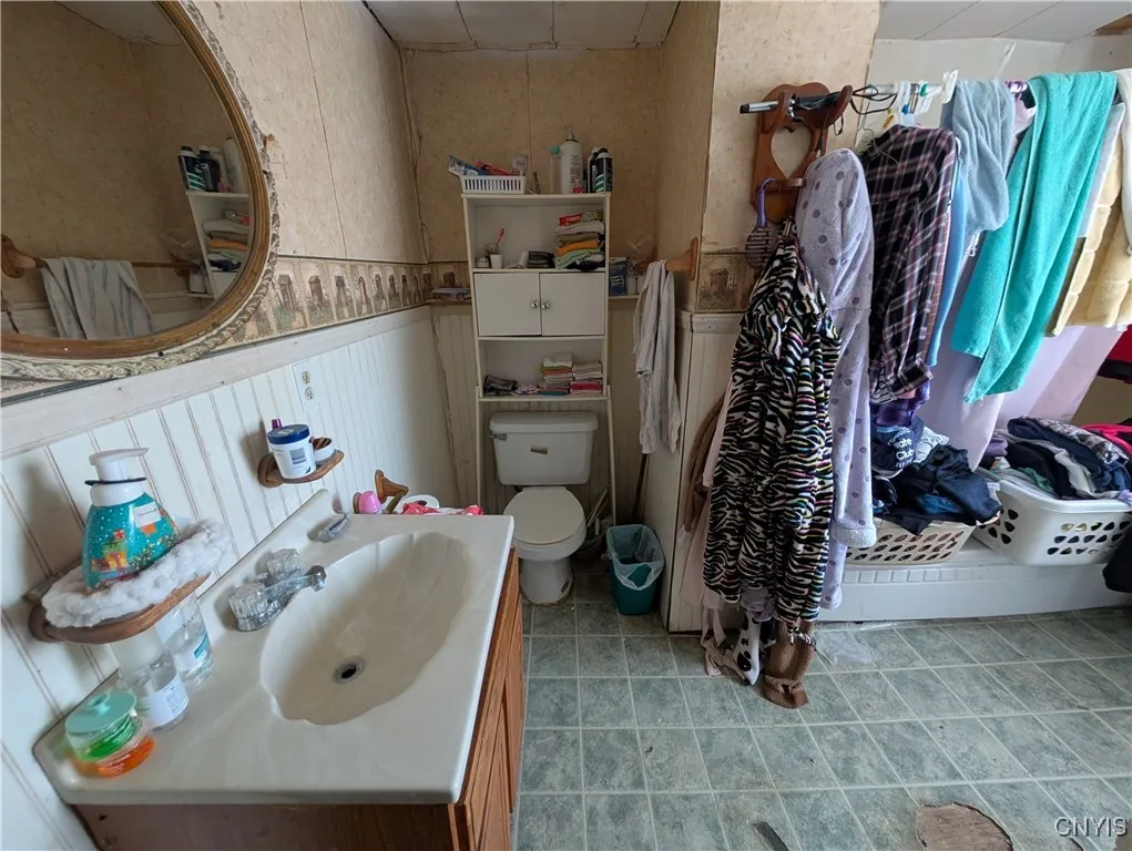 17572 County Route 189, Lorraine, New York 13605, Lorraine, New York 13605, 3 Bedrooms Bedrooms, 7 Rooms Rooms,1 BathroomBathrooms,Residential,Closed,17572 County Route 189, Lorraine, New York 13605,0,S1601332