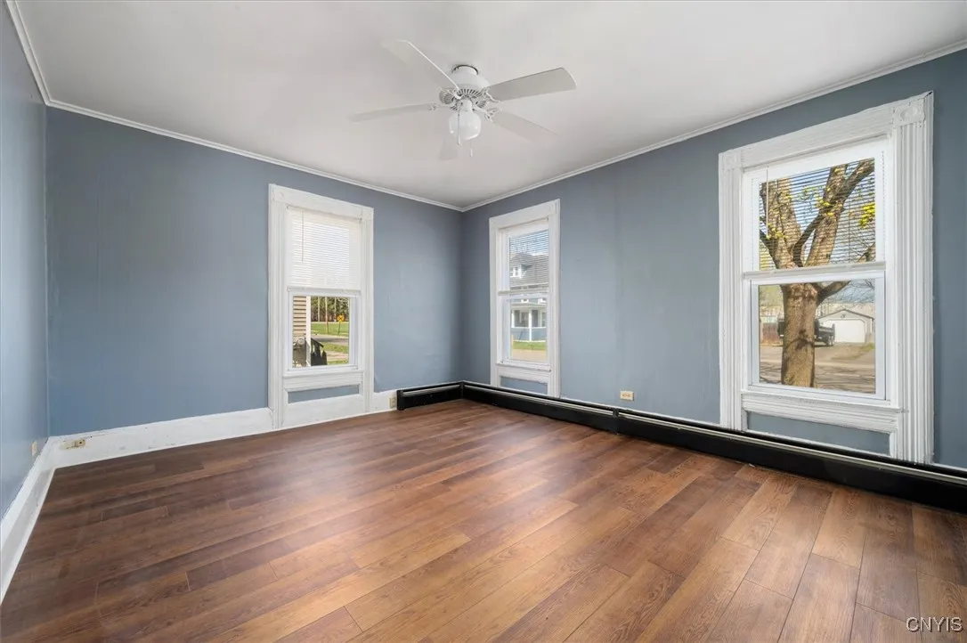 52 Front Street, Norwich-city, New York 13815, Norwich, New York 13815, 3 Bedrooms Bedrooms, 7 Rooms Rooms,1 BathroomBathrooms,Residential,Closed,52 Front Street, Norwich-city, New York 13815,0,S1601436