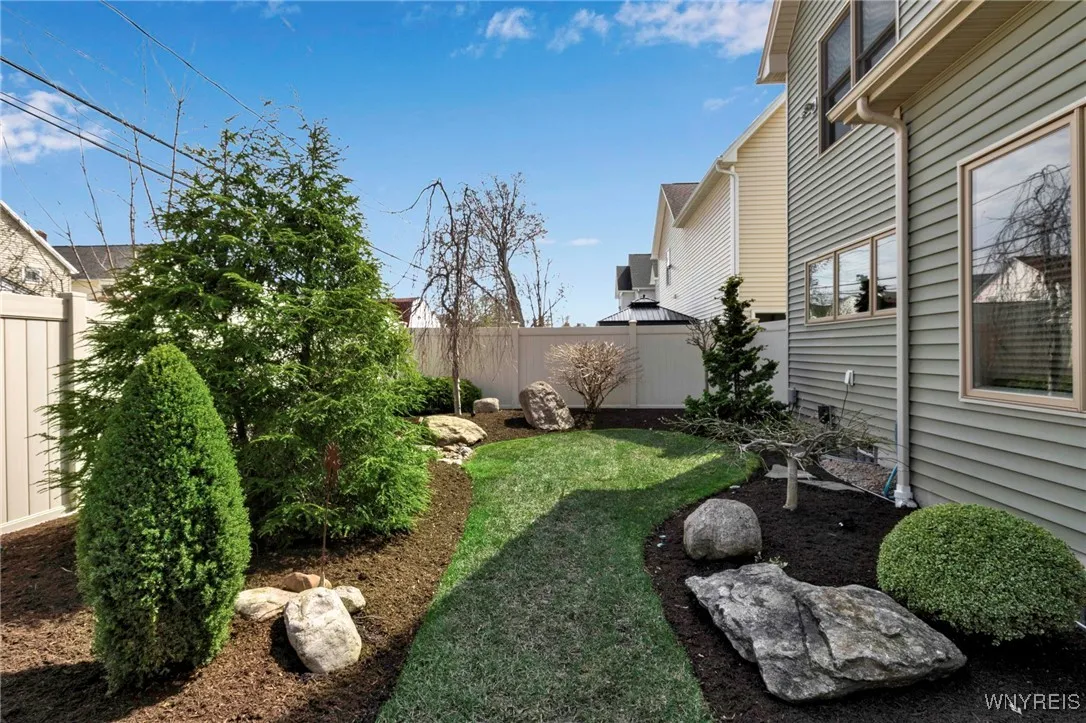 58 Rachel Vincent, Buffalo, New York 14216, Buffalo, New York 14216, 3 Bedrooms Bedrooms, 8 Rooms Rooms,2 BathroomsBathrooms,Residential,Closed,58 Rachel Vincent, Buffalo, New York 14216,0,B1601933