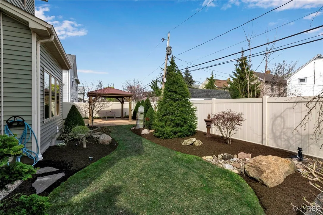 58 Rachel Vincent, Buffalo, New York 14216, Buffalo, New York 14216, 3 Bedrooms Bedrooms, 8 Rooms Rooms,2 BathroomsBathrooms,Residential,Closed,58 Rachel Vincent, Buffalo, New York 14216,0,B1601933
