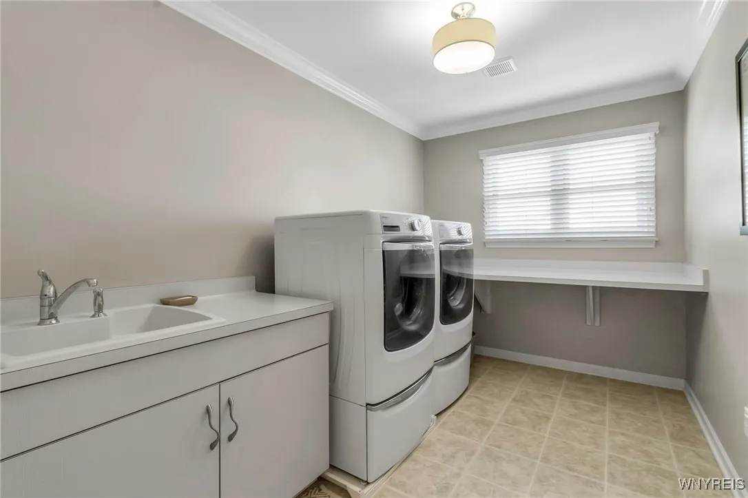 58 Rachel Vincent, Buffalo, New York 14216, Buffalo, New York 14216, 3 Bedrooms Bedrooms, 8 Rooms Rooms,2 BathroomsBathrooms,Residential,Closed,58 Rachel Vincent, Buffalo, New York 14216,0,B1601933