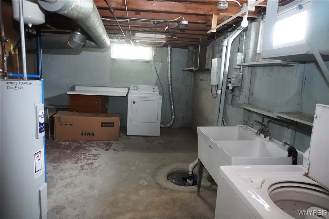 Laundry Utility Room