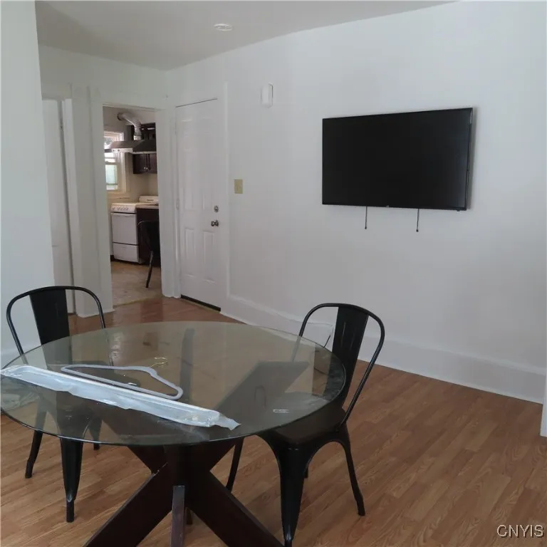 73 Maple Ave 71, Cortland, New York 13045, Cortland, New York 13045, 10 Bedrooms Bedrooms, ,3 BathroomsBathrooms,Residential,Closed,73 Maple Ave 71, Cortland, New York 13045,0,S1601637