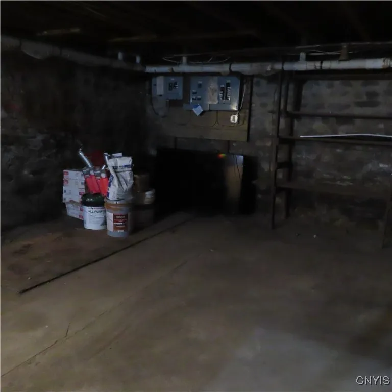 73 Maple Ave 71, Cortland, New York 13045, Cortland, New York 13045, 10 Bedrooms Bedrooms, ,3 BathroomsBathrooms,Residential,Closed,73 Maple Ave 71, Cortland, New York 13045,0,S1601637