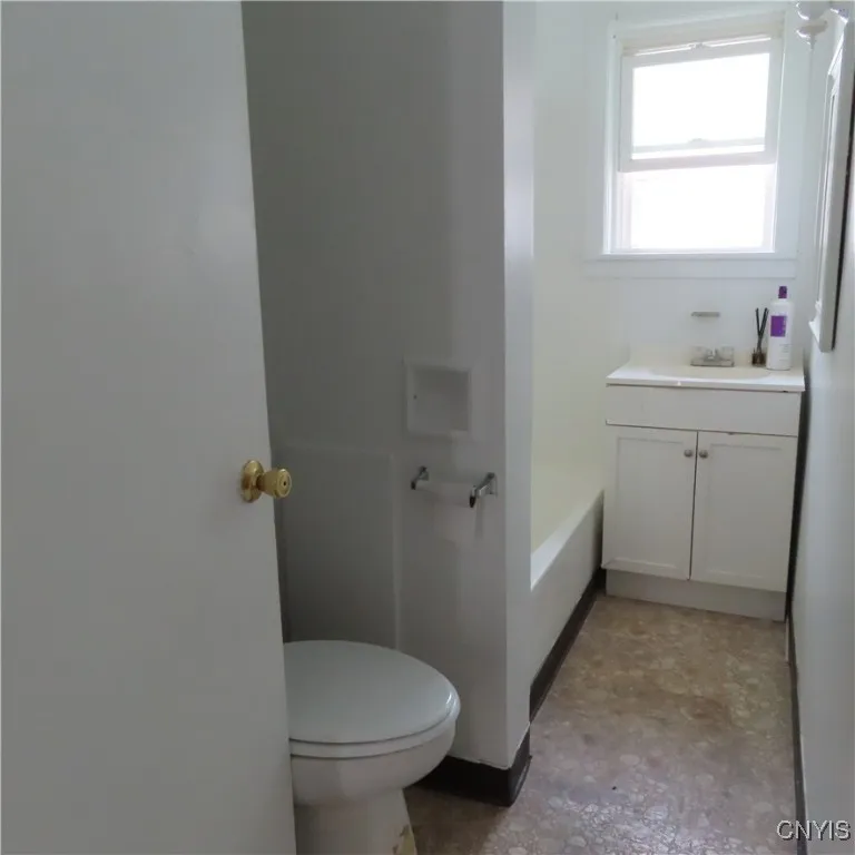 73 Maple Ave 71, Cortland, New York 13045, Cortland, New York 13045, 10 Bedrooms Bedrooms, ,3 BathroomsBathrooms,Residential,Closed,73 Maple Ave 71, Cortland, New York 13045,0,S1601637