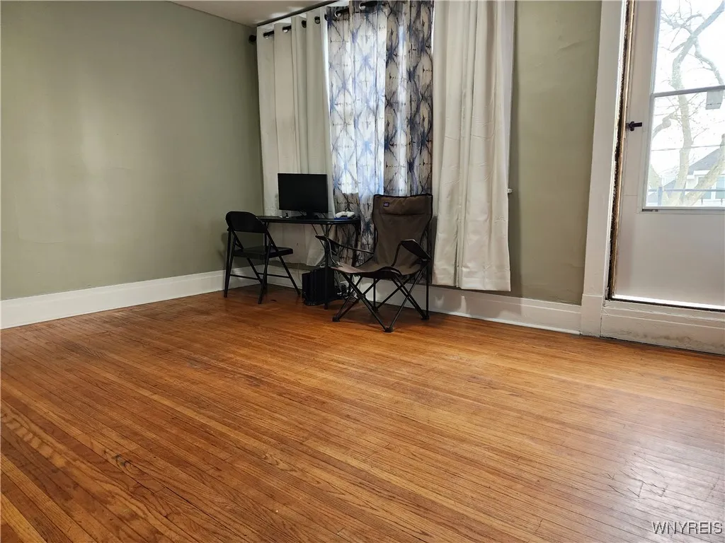 18 Phyllis Avenue, Buffalo, New York 14215, Buffalo, New York 14215, 5 Bedrooms Bedrooms, ,2 BathroomsBathrooms,Residential,For Sale,18 Phyllis Avenue, Buffalo, New York 14215,0,B1602183