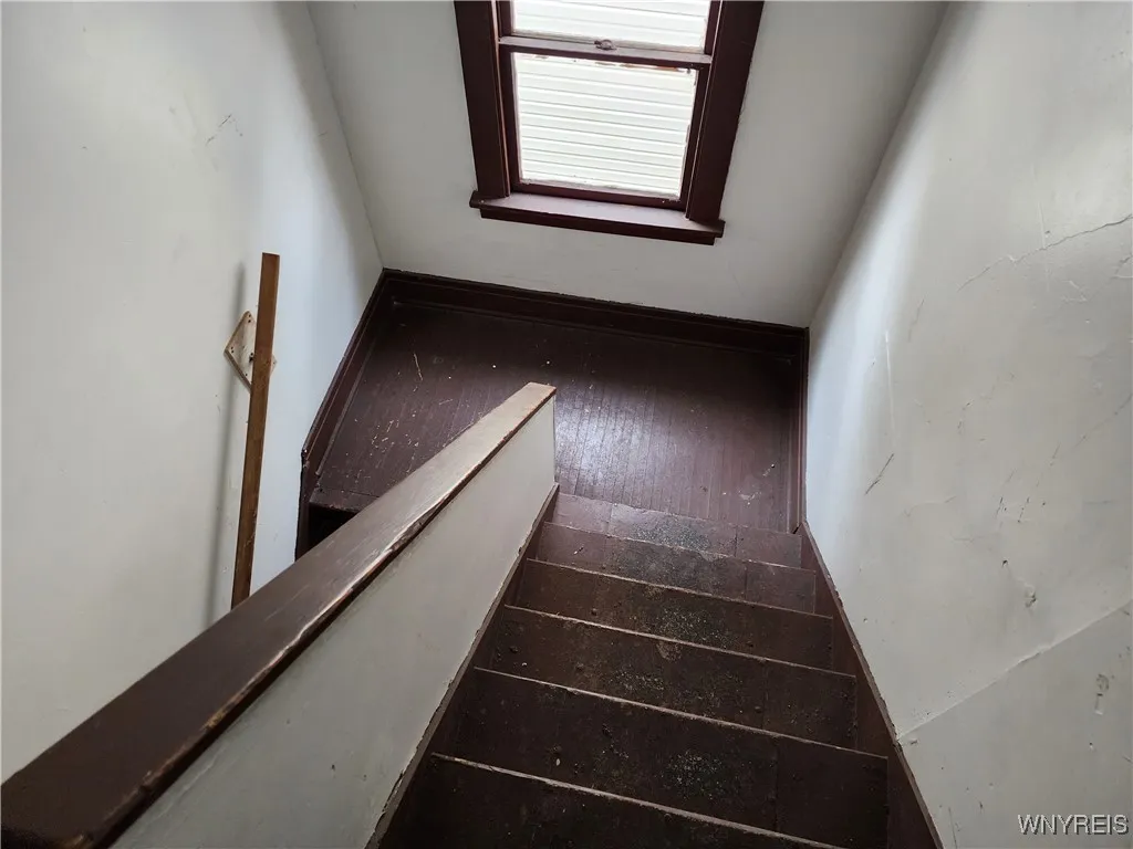 18 Phyllis Avenue, Buffalo, New York 14215, Buffalo, New York 14215, 5 Bedrooms Bedrooms, ,2 BathroomsBathrooms,Residential,For Sale,18 Phyllis Avenue, Buffalo, New York 14215,0,B1602183