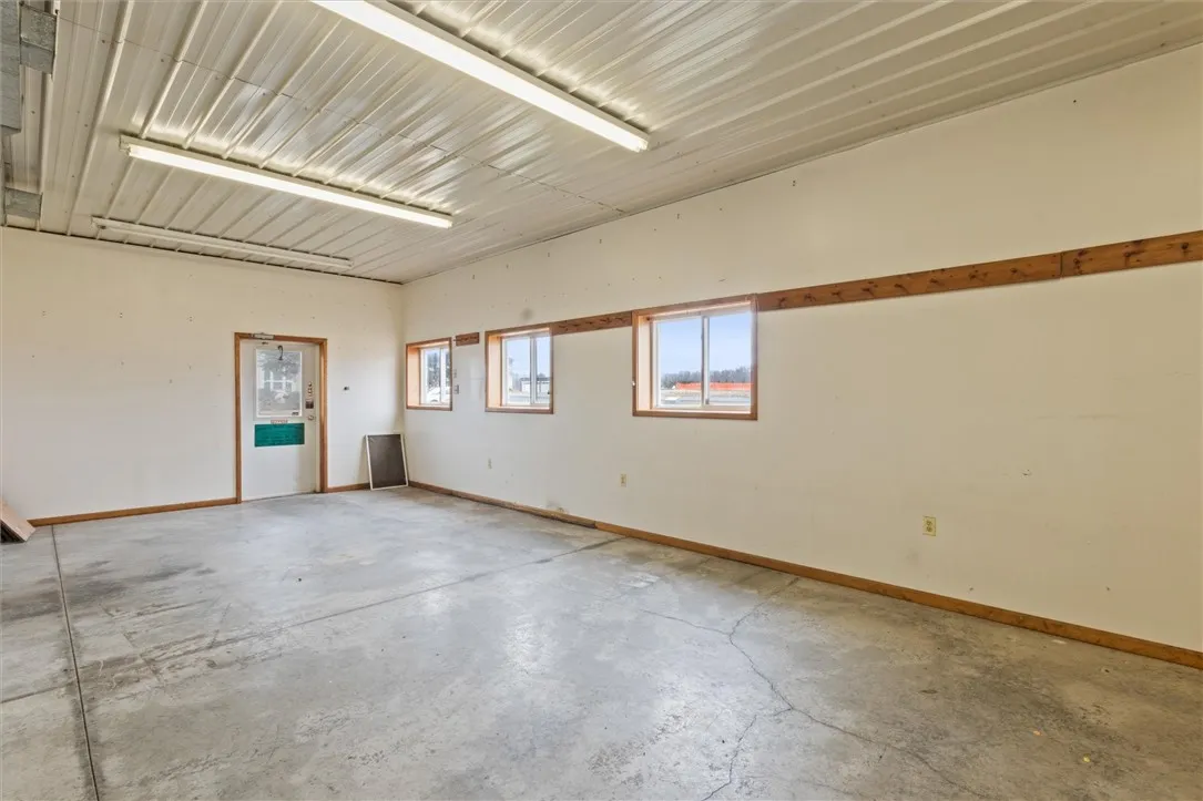 2481 County Road 20, Phelps, New York 14432, Phelps, New York 14432, 3 Bedrooms Bedrooms, 9 Rooms Rooms,1 BathroomBathrooms,Residential,Closed,2481 County Road 20, Phelps, New York 14432,0,R1602210