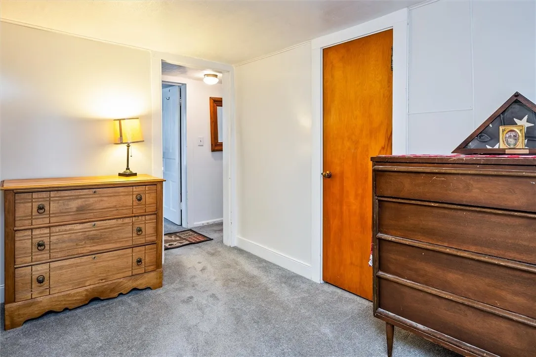 2481 County Road 20, Phelps, New York 14432, Phelps, New York 14432, 3 Bedrooms Bedrooms, 9 Rooms Rooms,1 BathroomBathrooms,Residential,Closed,2481 County Road 20, Phelps, New York 14432,0,R1602210