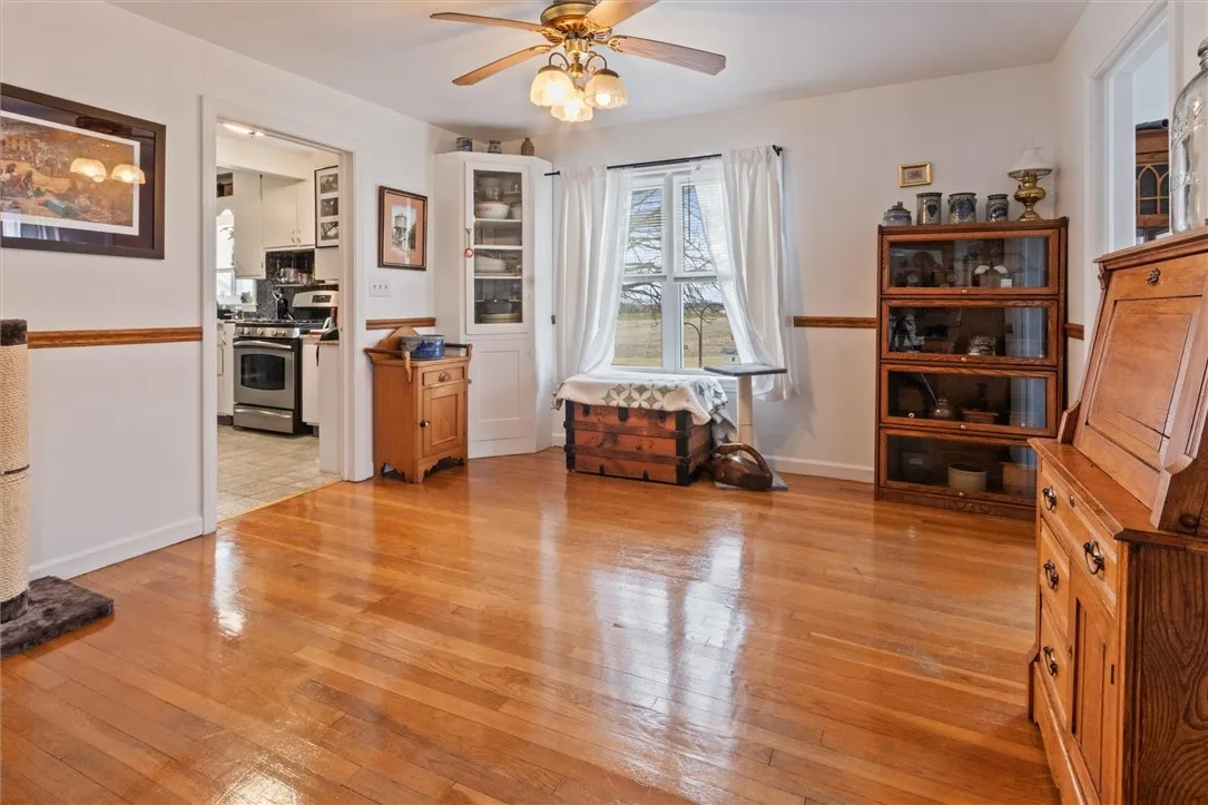 2481 County Road 20, Phelps, New York 14432, Phelps, New York 14432, 3 Bedrooms Bedrooms, 9 Rooms Rooms,1 BathroomBathrooms,Residential,Closed,2481 County Road 20, Phelps, New York 14432,0,R1602210