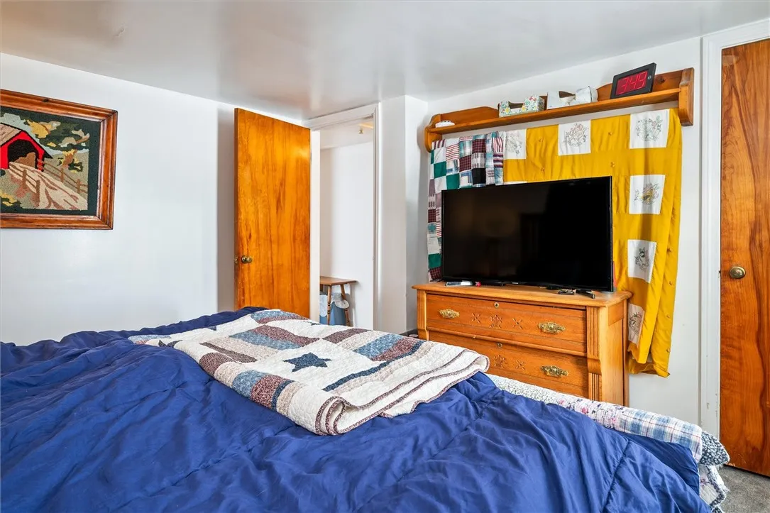 2481 County Road 20, Phelps, New York 14432, Phelps, New York 14432, 3 Bedrooms Bedrooms, 9 Rooms Rooms,1 BathroomBathrooms,Residential,Closed,2481 County Road 20, Phelps, New York 14432,0,R1602210