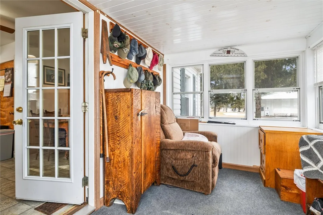2481 County Road 20, Phelps, New York 14432, Phelps, New York 14432, 3 Bedrooms Bedrooms, 9 Rooms Rooms,1 BathroomBathrooms,Residential,Closed,2481 County Road 20, Phelps, New York 14432,0,R1602210