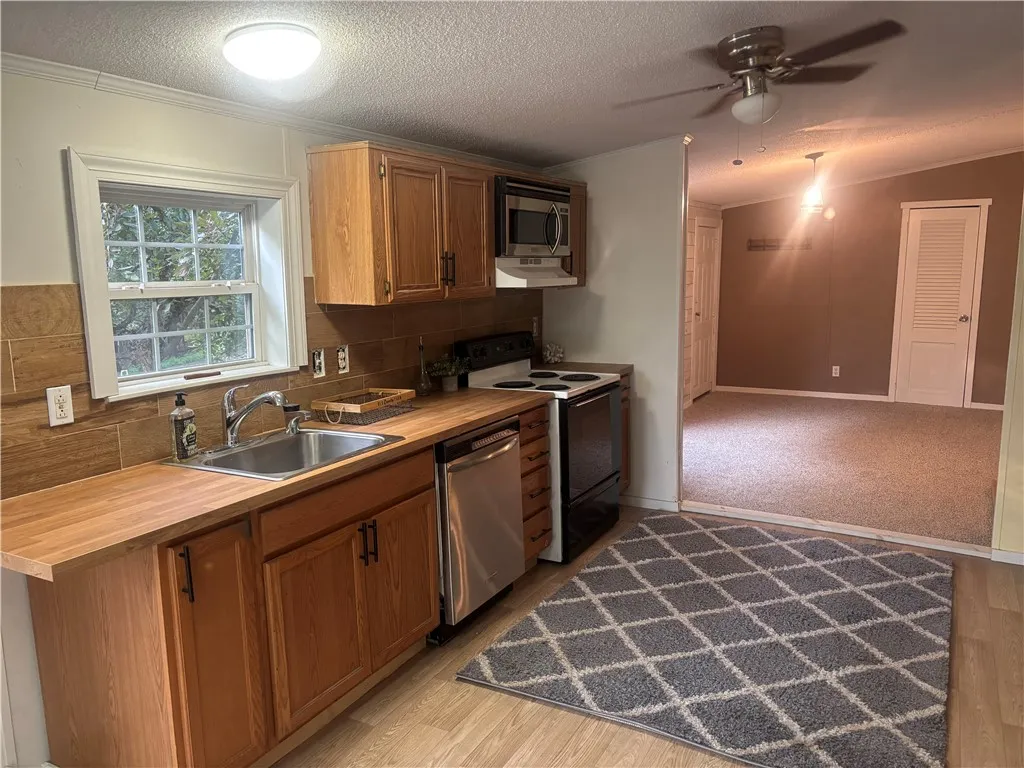 426 Stewart Road, Kortright, New York 13757, Kortright, New York 13757, 3 Bedrooms Bedrooms, 5 Rooms Rooms,2 BathroomsBathrooms,Residential,For Sale,426 Stewart Road, Kortright, New York 13757,R1601527