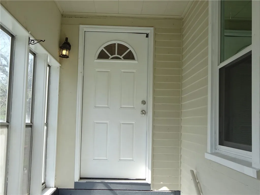 6975 Kirkville Road, Dewitt, New York 13057, De Witt, New York 13057, 3 Bedrooms Bedrooms, 10 Rooms Rooms,1 BathroomBathrooms,Residential,Closed,6975 Kirkville Road, Dewitt, New York 13057,0,R1602286